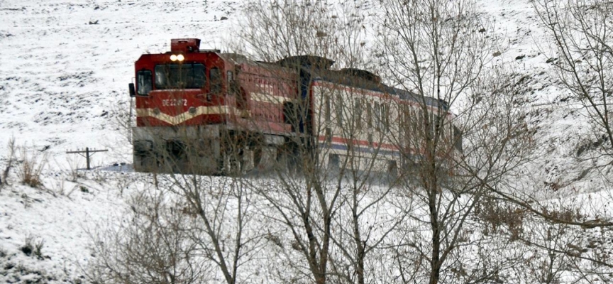 "Kars-Erzurum Turistik Ekspresi" ilk seferine başlıyor