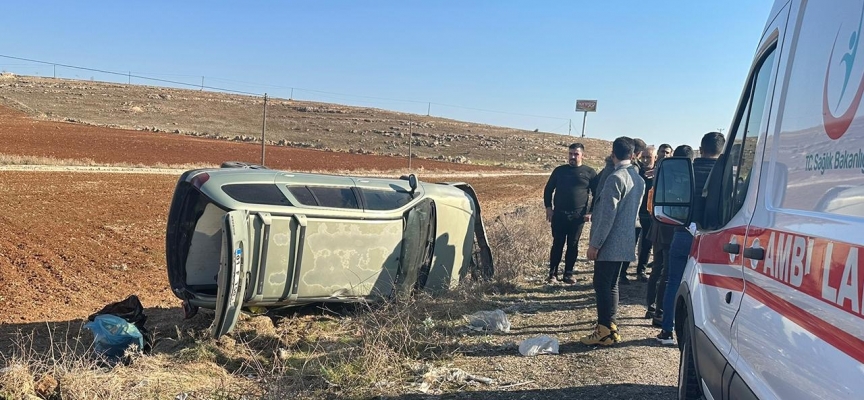 Mardin'de otomobil devrildi: 7 yaralı