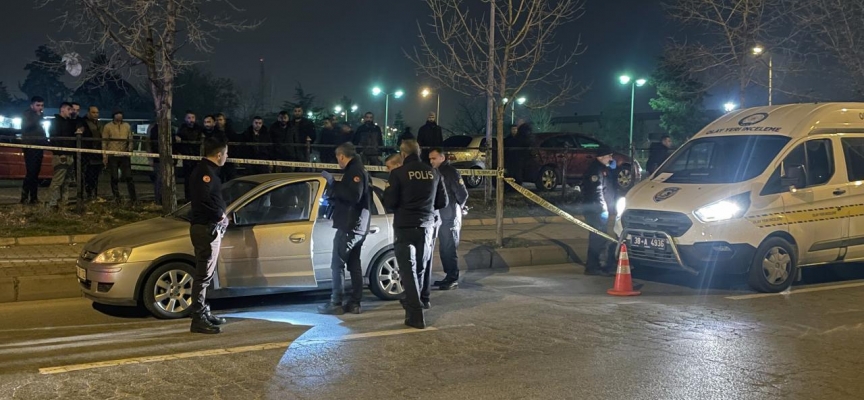 Kayseri'de bir kişi park halindeki otomobilde ölü bulundu