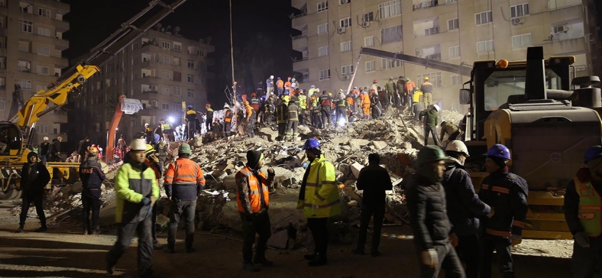 Hatay'da 1,5 yaşındaki bebek ve ailesi depremden 96 saat sonra enkazdan kurtarıldı