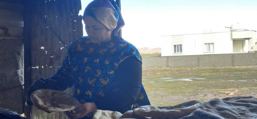 Şırnak'tan deprem bölgesine yardımlar sürüyor