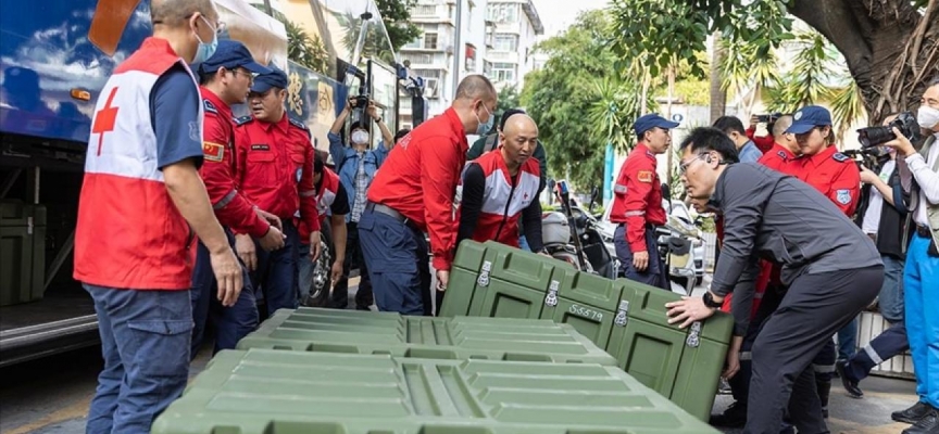 Çin, deprem bölgesine tıbbi ekipman ve malzeme gönderecek