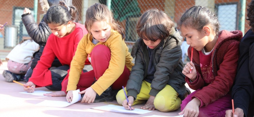 Bakanlıktan depremzedelere psikososyal destek