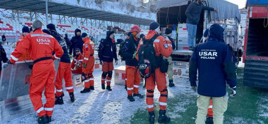 Polonya Devlet İtfaiyesi Şefi Bartkowiak: 12 kişiyi kurtardık ve 12 dünya kurtarmış olduk