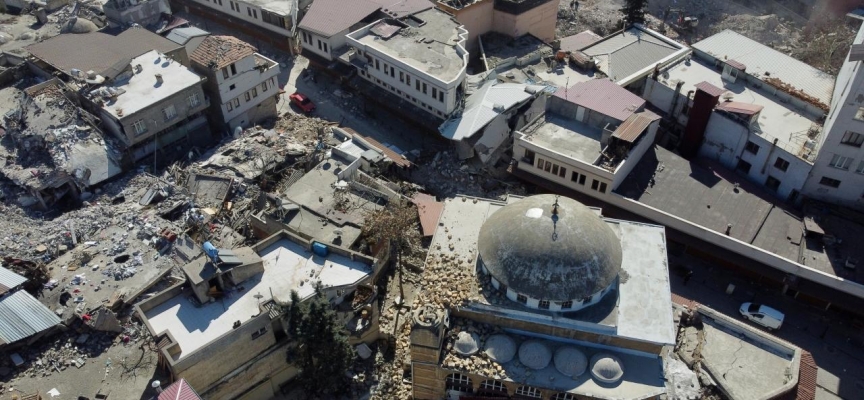 Depremler Tarihi Maraş Çarşısı'na da zarar verdi