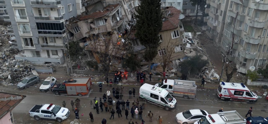 Hatay'da 173 binanın enkazı kaldırılacak