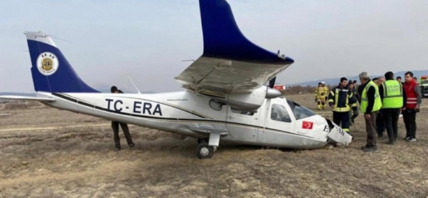 Motoru bozulan eğitim uçağı zorunlu iniş yaptı