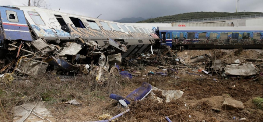 Yunanistan'da tren kazasında ölenlerin sayısı 57'ye yükseldi