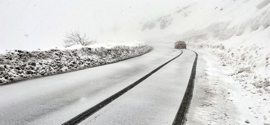 Ardahan-Şavşat ile Türkgözü-Damal-Posof yolları ulaşıma açıldı