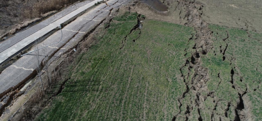 Adıyaman'da depremin hasarı havadan görüntülendi