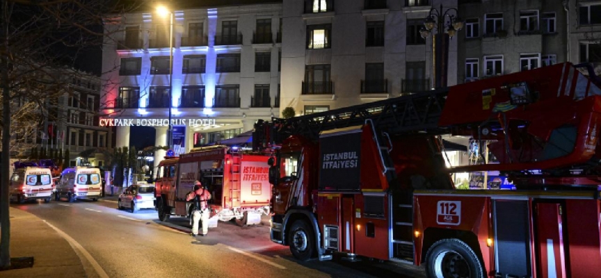 Beyoğlu'nda otelde çıkan yangın söndürüldü