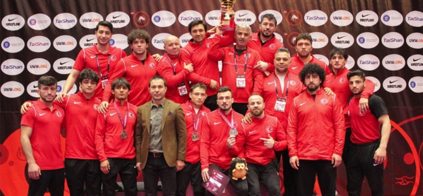 Grekoromen Güreş Milli Takımı tarihte ilk kez U23 Avrupa şampiyonu