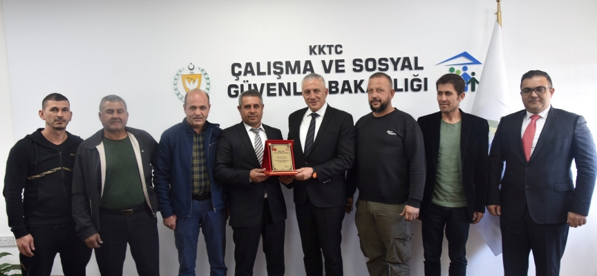 Taçoy, Kıbrıs Türk Oto Elektrikçiler Birliği heyetini kabul etti