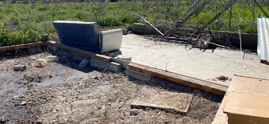 Mersin'de konteyner ev çaldığı öne sürülen 3 kişi yakalandı