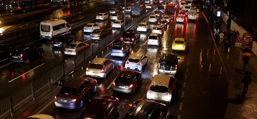 İstanbul'da trafik yoğunluğu yüzde 78