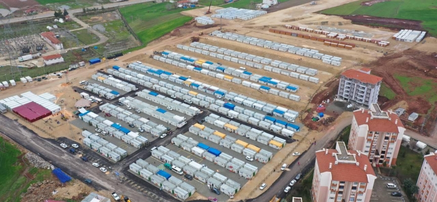 Gölbaşı'nda Esenler Belediyesinin oluşturduğu konteyner kente 1200 kişi yerleşti