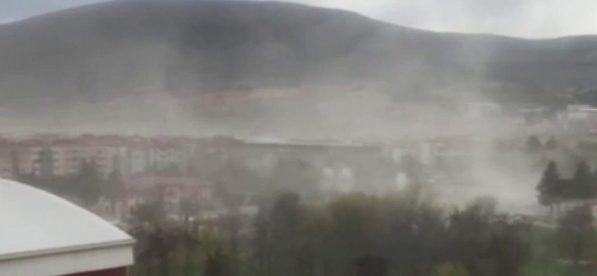Amasya'da fırtına etkili oldu
