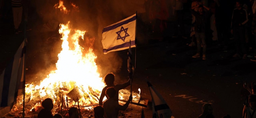 İsrail'de gösterici gruplardan 34'ü eylemleri sürdüreceklerini açıkladı
