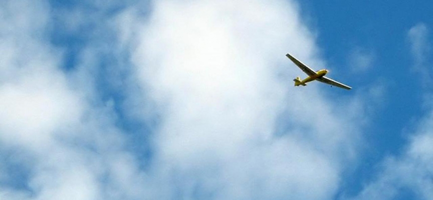 Almanya'da küçük uçak düştü: 2 ölü