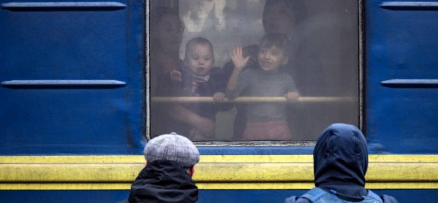 AB, Rusya'ya kaçırılan Ukraynalı çocukların bulunması meselesine odaklanacak
