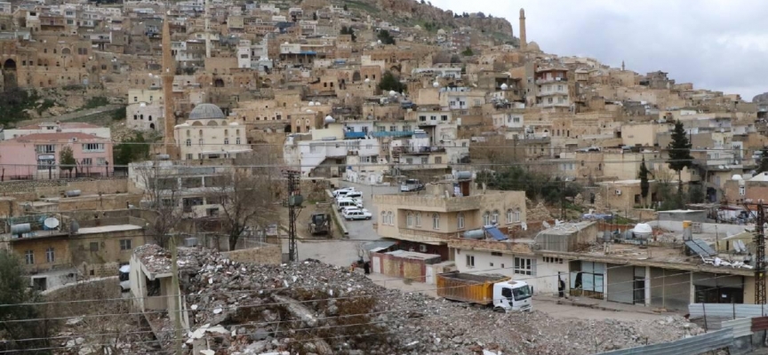 Mardin'in tarihi silueti gün yüzüne çıkarılıyor