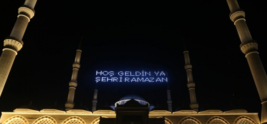 30 Mart 2023 İzmir iftar saati... 2023 İzmir Ramazan İmsakiyesi...