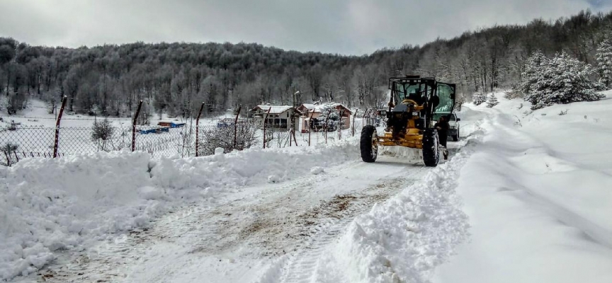 Erzincan'da 135 köy yolu ulaşıma kapandı