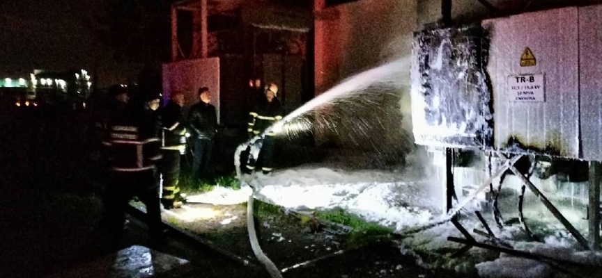 Karabük'te elektrik trafosunda patlama sonrası çıkan yangın söndürüldü