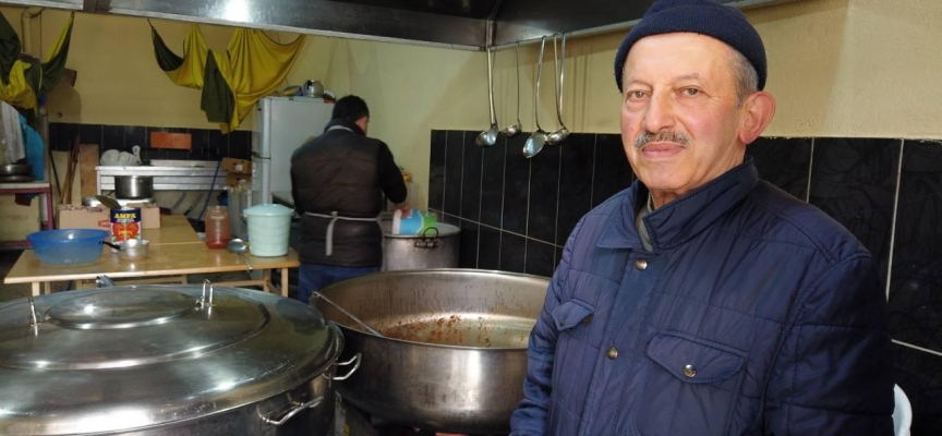 Çubuk'taki aşevinin kazanları 35 yıldır ramazanda kaynıyor