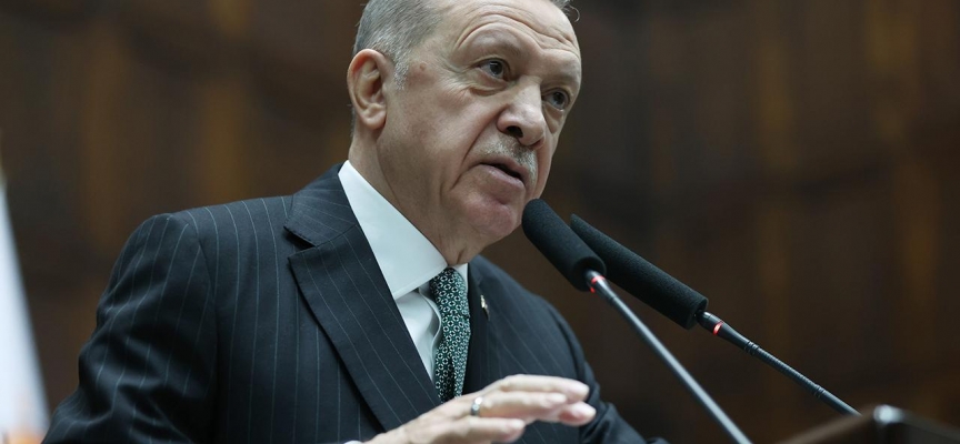 Cumhurbaşkanı Erdoğan: Onlar sahte gündem peşinde koşsun, bizim gündemimiz deprem