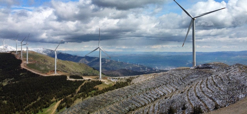 Osmaniye'deki rüzgar türbinleri, enerji üretimini depremde de sürdürdü