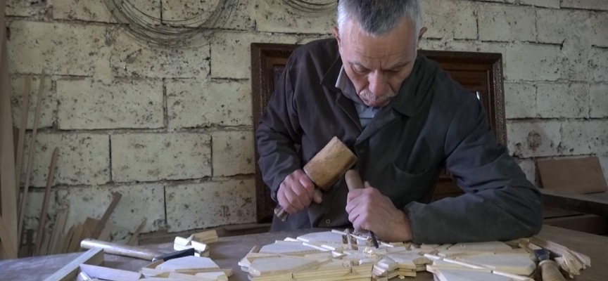 Kahramanmaraşlı kündekari ustası atölyesini yeniden açtı