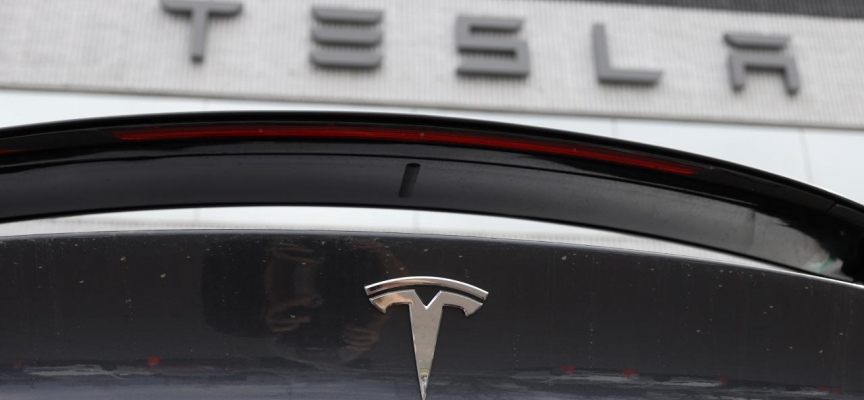 Tesla'ya ırkçılık davası: 3,2 milyon dolar tazminat ödeyecek