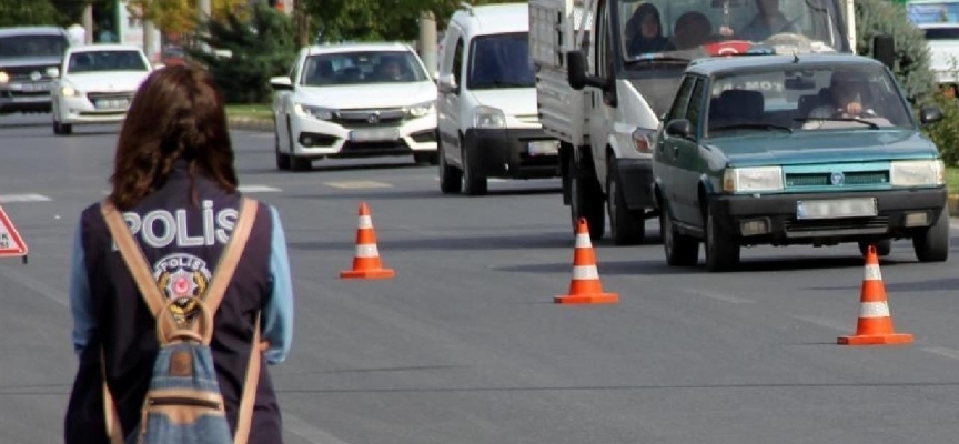 Zonguldak'ta trafik denetimlerinde 5 bin 704 lira ceza kesildi