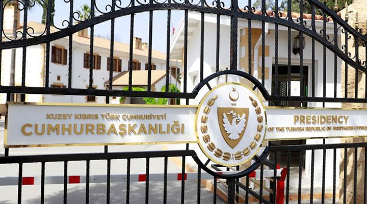 Cumhurbaşkanlığı: Yangının söndürülmesi için yardım teklifi yapıldı