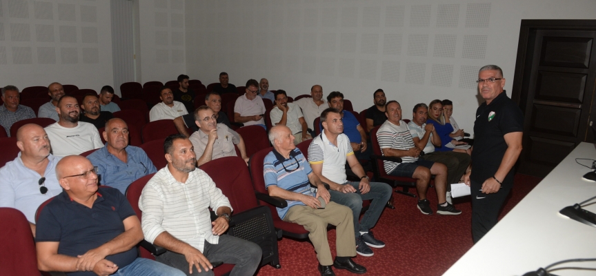 KTSYD’de “Futbolda Değişen Oyun Kuralları” semineri yapıldı