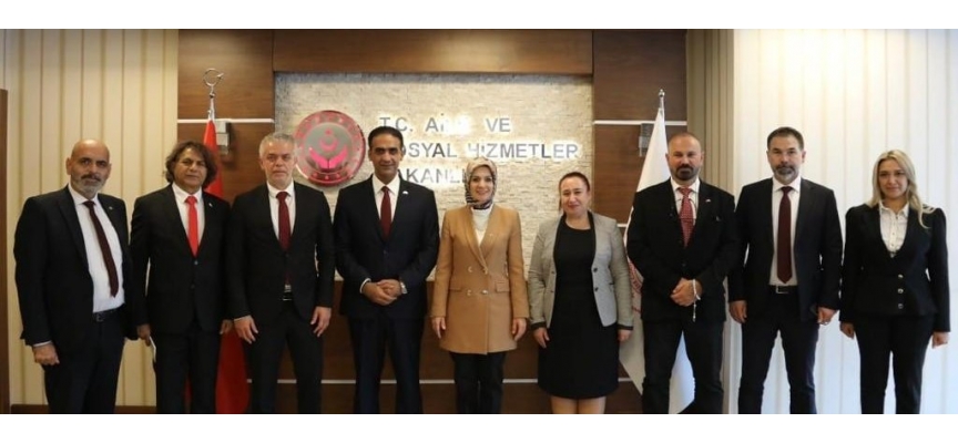 Gardiyanoğlu, TC  Aile Ve Sosyal Hizmetler Bakanı Göktaş ile sosyal hizmetler alanında yeni projeleri görüştü