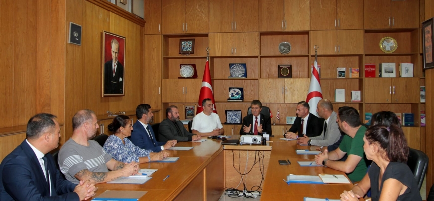 Başbakan Üstel:Ülkemizin her alanında gençlerimiz için üzerimize düşen ne görev varsa yapmaya hazırız