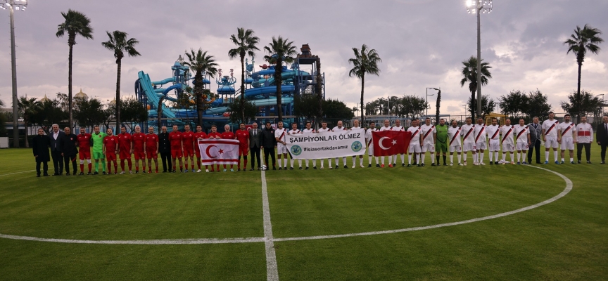 Cumhuriyet Meclisi, TBMM Futbol Takımları TC’nin 100.cü ve KKTC’nin 40.cı yıl dönümü anısına futbol karşılaşması yaptı