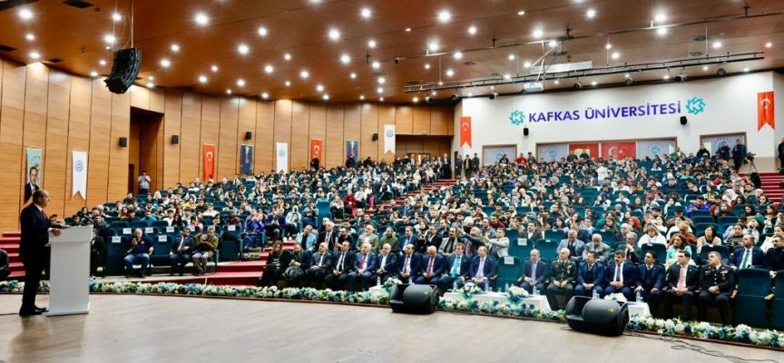 Tatar: Kıbrıs vatan toprağıdır, milli bir davadır, milli değerdir, bu milli değere hep birlikte sahip çıkmalıyız