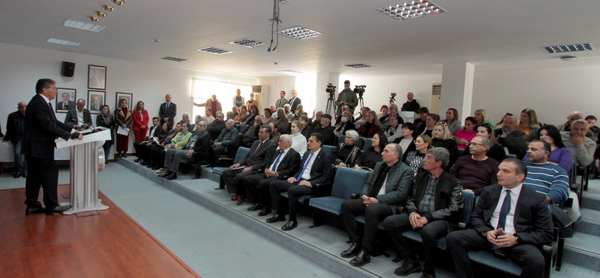 Güzelyurt Bölgesi 1.Etap Şehit Çocuğu Arsaları’nın tapuları dağıtıldı..Başbakan Üstel:Geçmişten kalan bütün yarım projeleri tamamlıyoruz