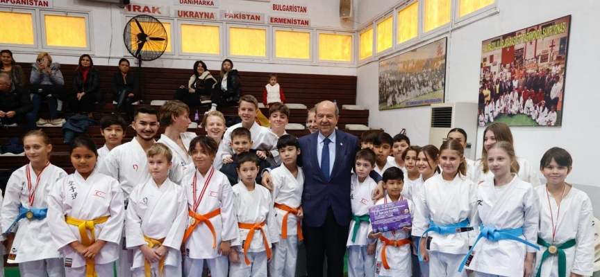 Cumhurbaşkanı Tatar, Martial Arts Oscar Ödül Töreni’ne katıldı: “Uluslararası camianın uyguladığı ambargolar onların ayıbıdır”