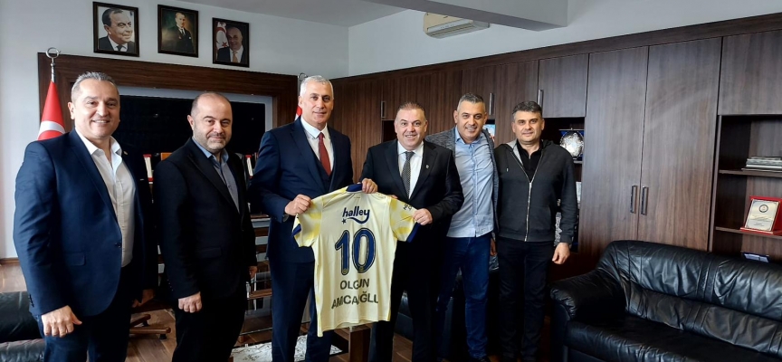 KKTC Fenerbahçeliler Derneği, Ekonomi ve Enerji Bakanı Amcaoğlu’nu ziyaret etti