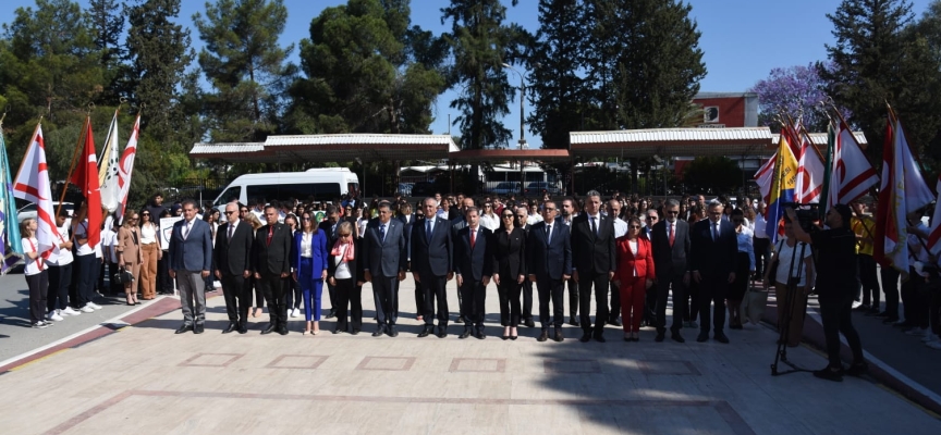 19 Mayıs Atatürk’ü Anma, Gençlik ve Spor Bayramı kutlamaları “Gençlik Meşalesi”nin yakılmasıyla başladı