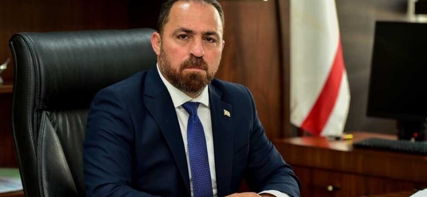 Bakan Çavuş:“Başbakanımızın talimatı doğrultusunda yaratılan 154 milyon TL kaynakla, valensiya hariç üreticinin Cypfruvex’e verdiği tüm ürünlerin ödemesini Salı günü yapıyoruz”