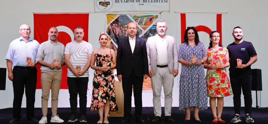 Cumhurbaşkanı Tatar, Beyarmudu “II. Çocuk Festivali”ne katıldı