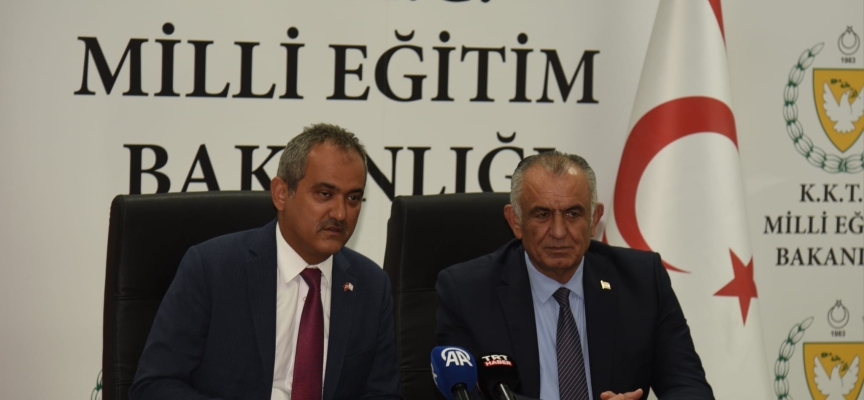 Milli Eğitim Bakanı Çavuşoğlu, Özer ve heyetini kabul etti