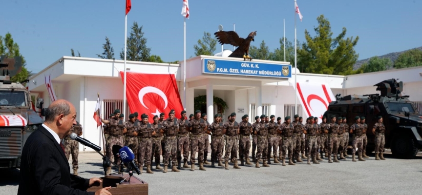 Cumhurbaşkanı Tatar, Polis Özel Harekatı ziyaret etti