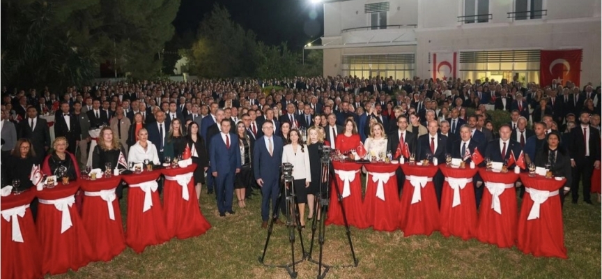 Cumhuriyet Bayramı’nın 101. yıldönümü dolayısıyla Türkiye’nin Lefkoşa Büyükelçiliği’nde resepsiyon verildi..Serim: KKTC’nin uluslararası toplumda hak ettiği yerini alması için desteğimiz bakidir