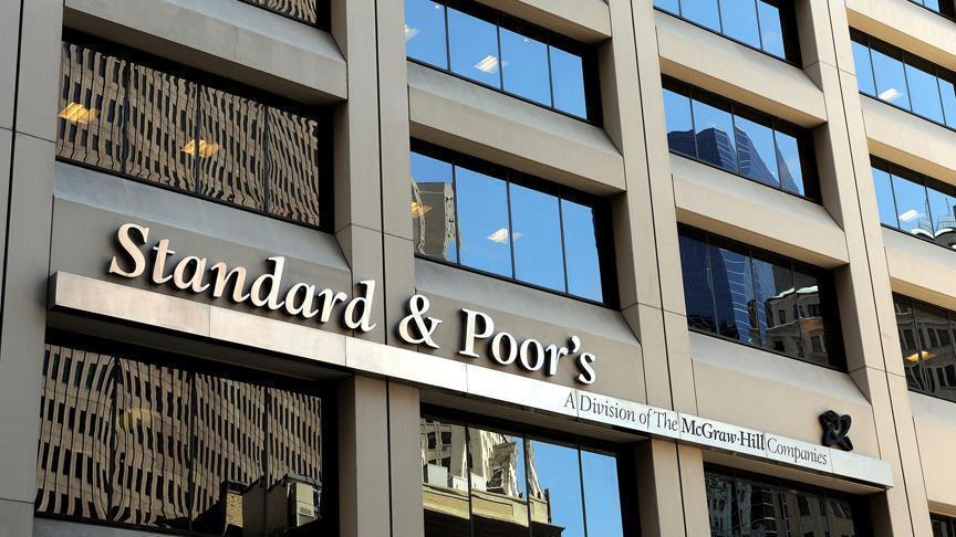 S&P, Türkiye’nin kredi notunu yükseltti